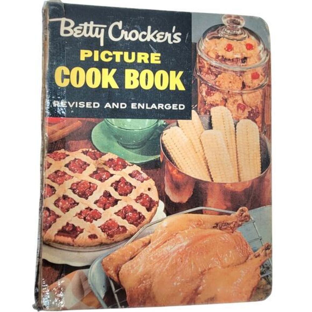 Betty Crocker's Cook‎ Book 1956 General Mills Second Edition Binder Ring Book